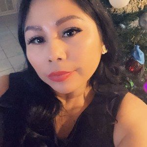 Meet your Posher, Evita